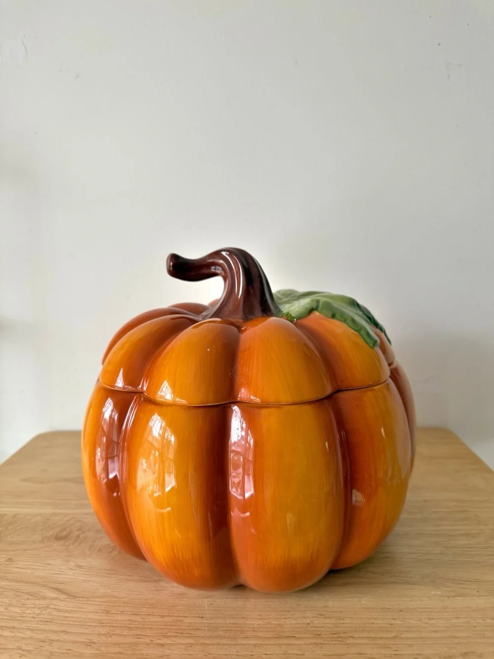 Pier 1 Hand Painted Dolomite Ceramic Pumpkin Soup Tureen Covered Casserole Dish